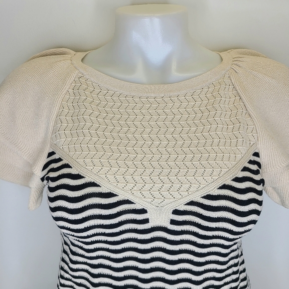 Express Striped Ruffle Flutter Sleeve Knit Top Sweater Black Sandshell Beige XS - Picture 4 of 13